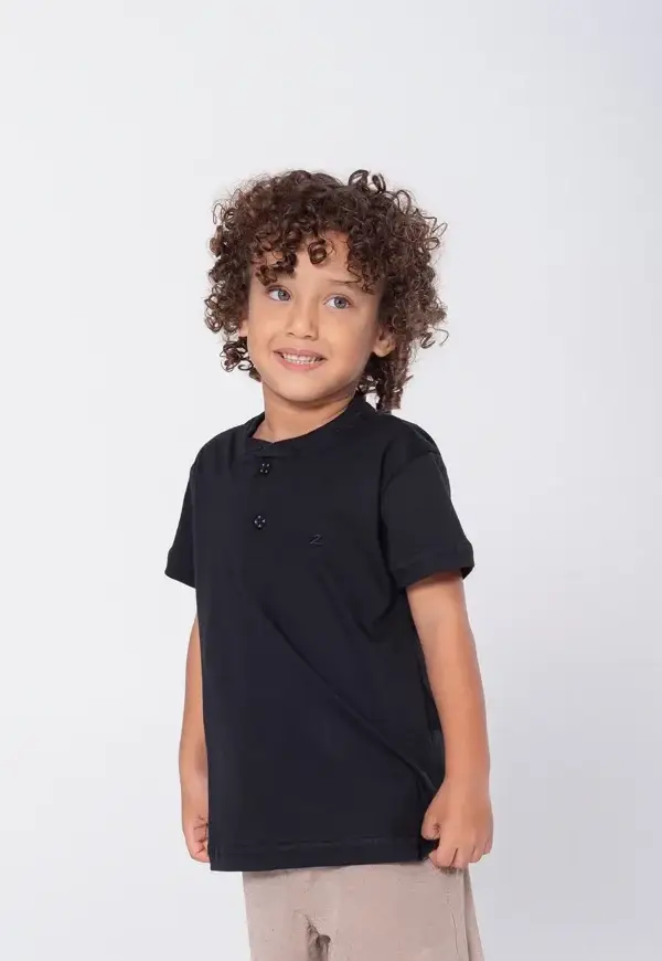 T-SHIRT C/ ABERTURA INF.